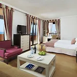 Hotel H10 Palace 4*